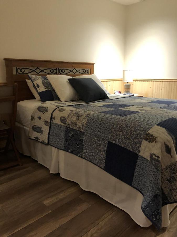 Hotel Sous La Croix 152725 Tadoussac Εξωτερικό φωτογραφία