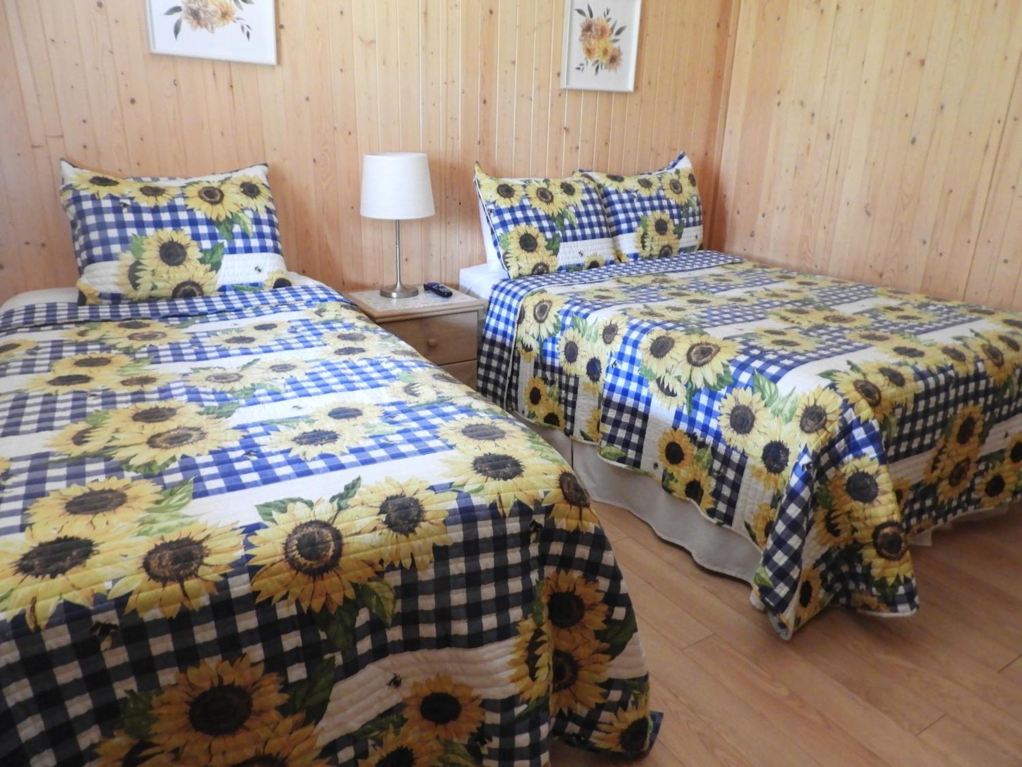 Hotel Sous La Croix 152725 Tadoussac Εξωτερικό φωτογραφία