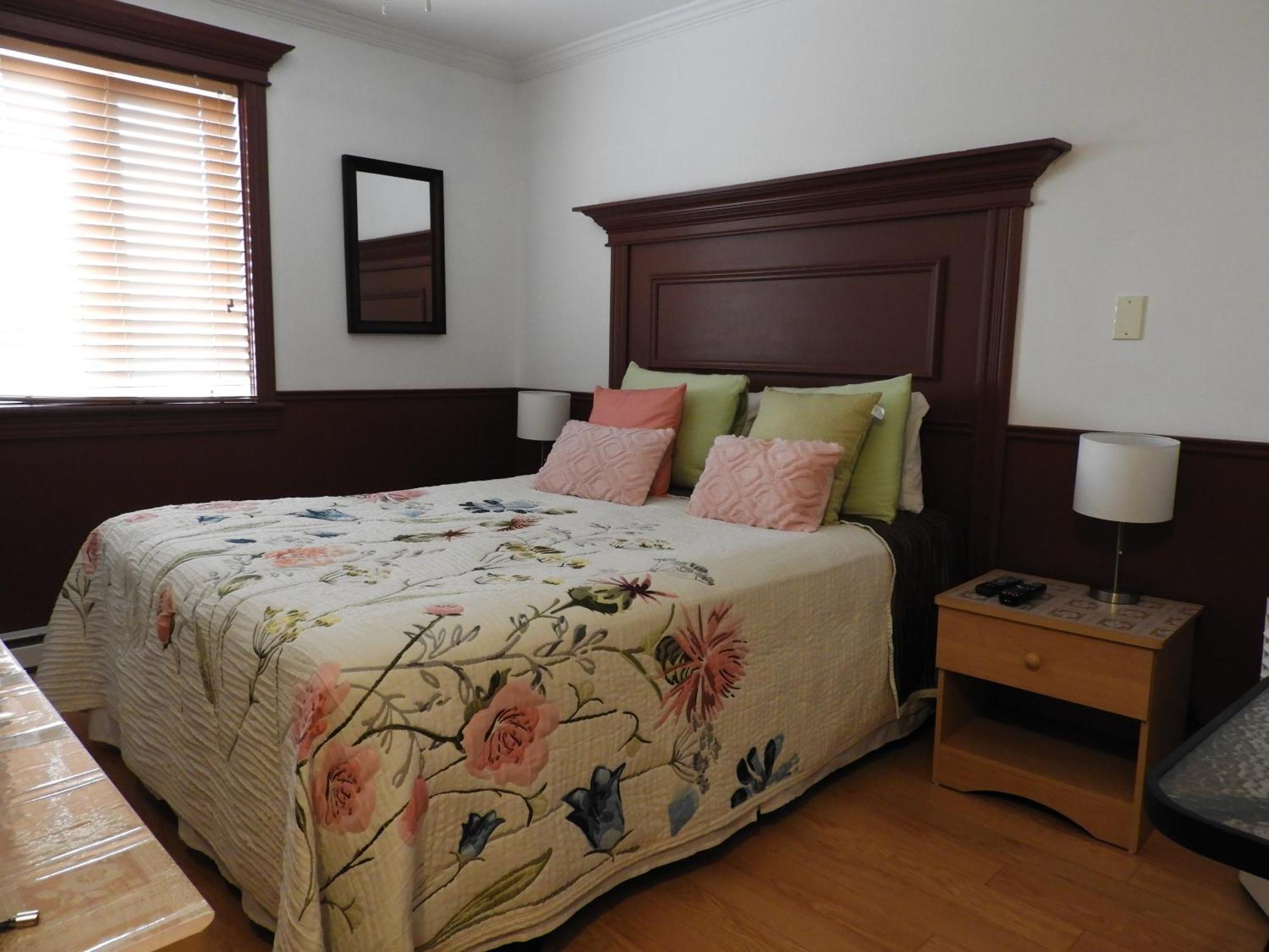 Hotel Sous La Croix 152725 Tadoussac Εξωτερικό φωτογραφία