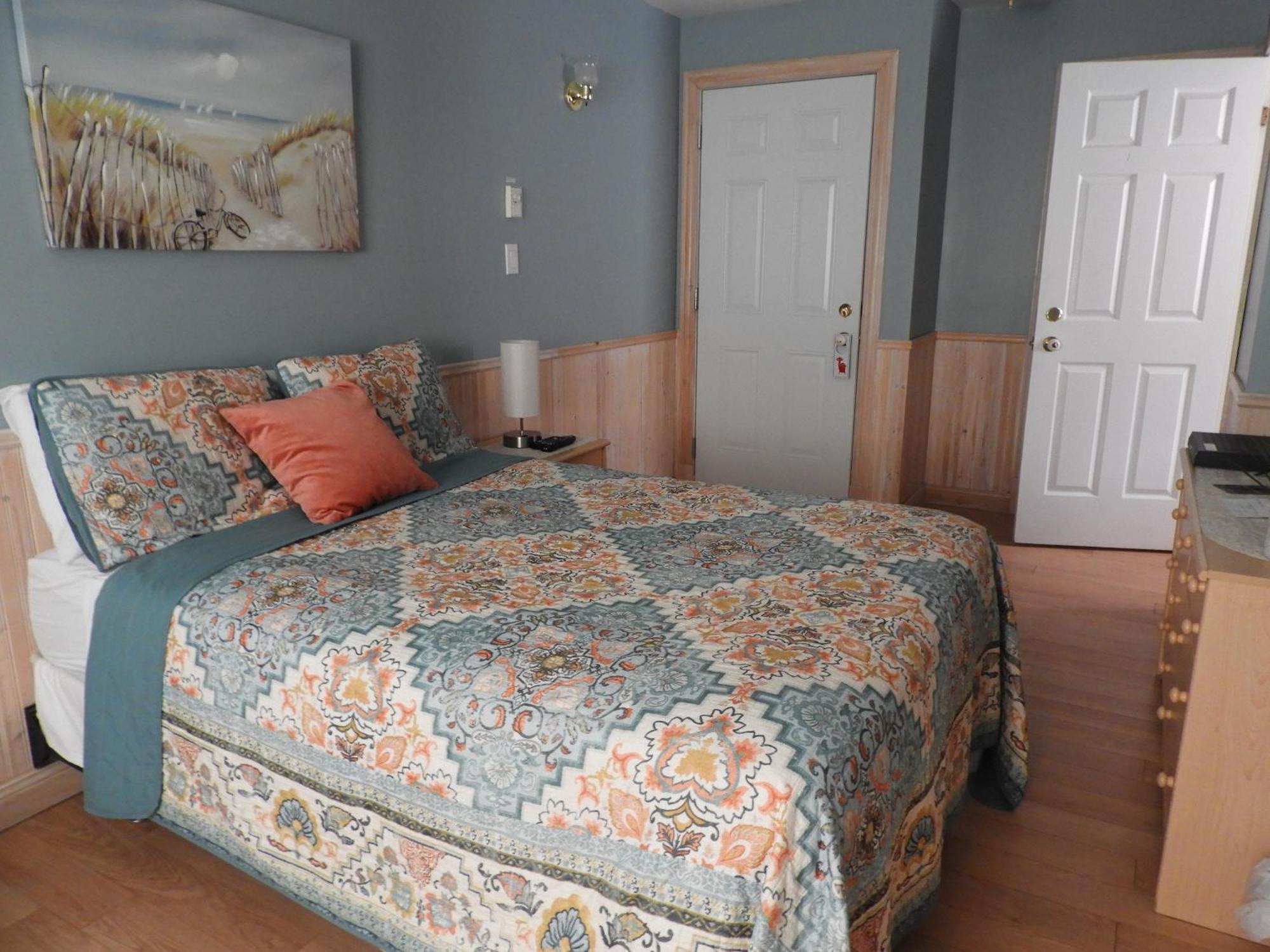 Hotel Sous La Croix 152725 Tadoussac Εξωτερικό φωτογραφία
