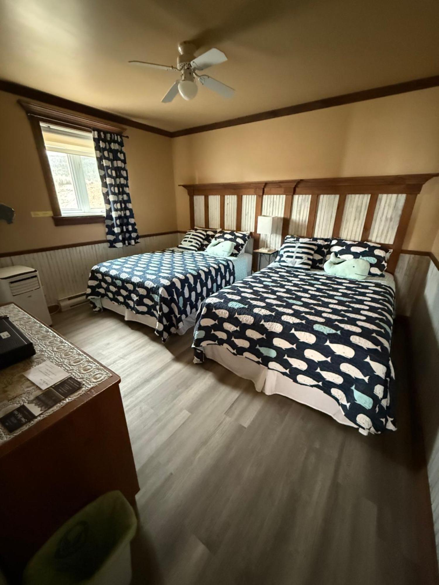 Hotel Sous La Croix 152725 Tadoussac Εξωτερικό φωτογραφία