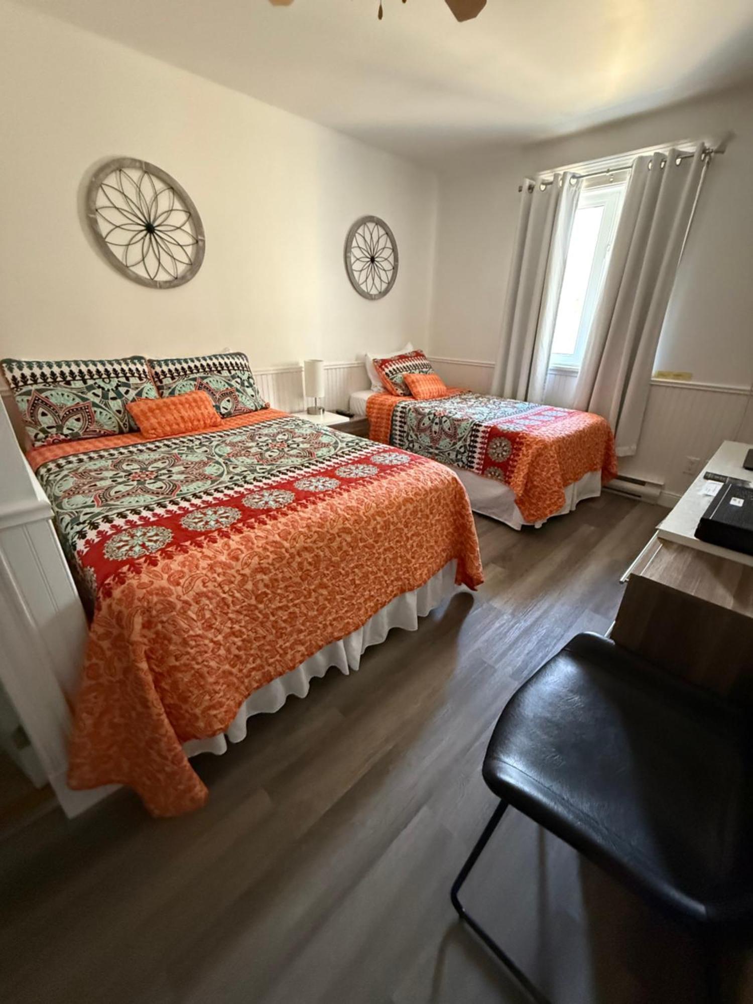 Hotel Sous La Croix 152725 Tadoussac Εξωτερικό φωτογραφία