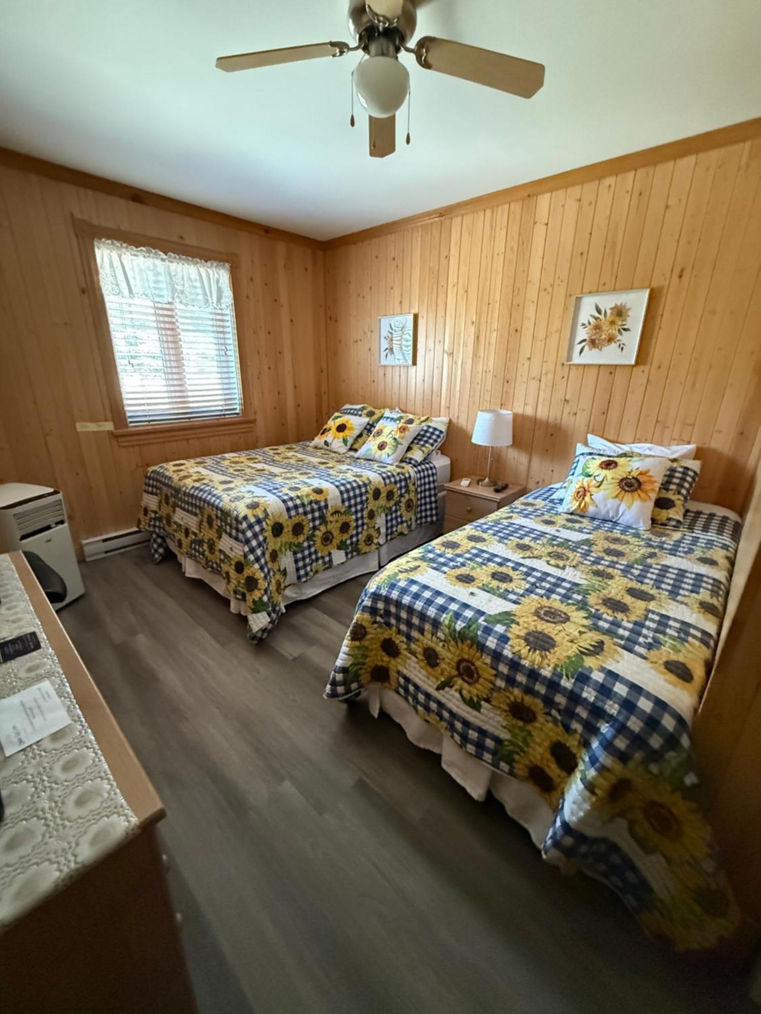 Hotel Sous La Croix 152725 Tadoussac Εξωτερικό φωτογραφία