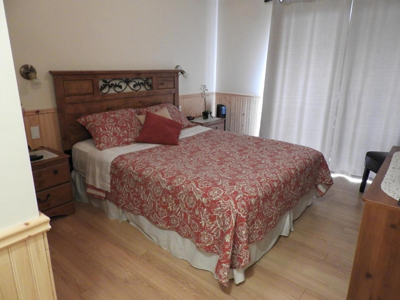 Hotel Sous La Croix 152725 Tadoussac Εξωτερικό φωτογραφία